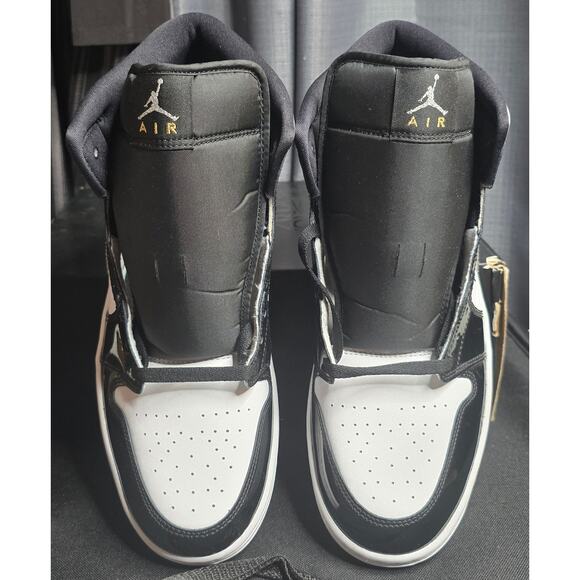 Nike Men's Size 12 Air Jordan 1 Mid SE (HV0789 010) Sneaker Trainer Black - Picture 3 of 9